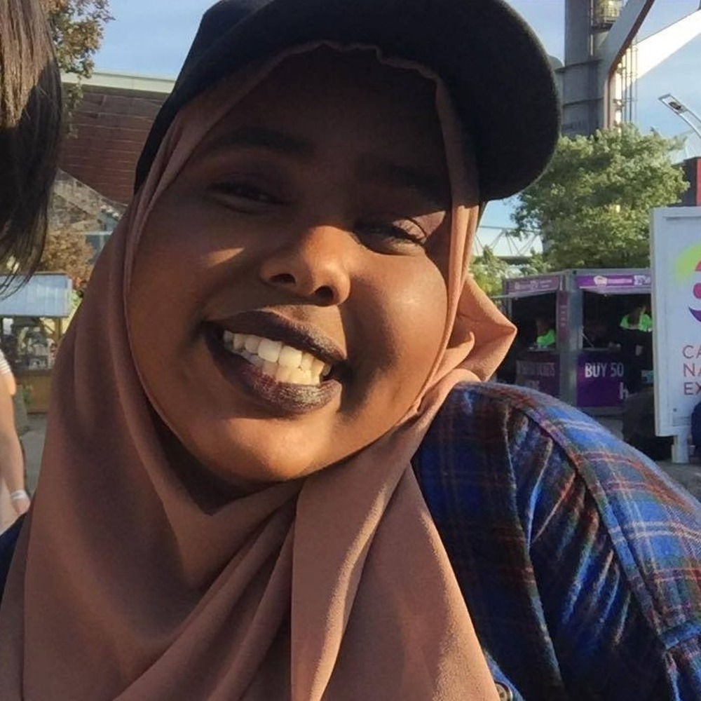 Meet your Posher, Shukria